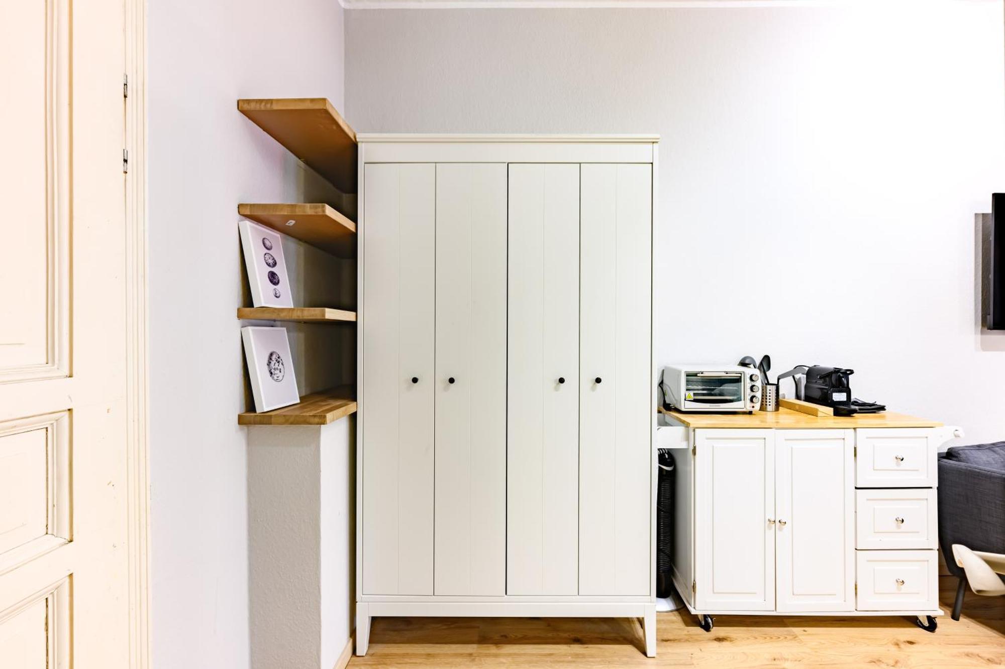 Ground-floor For 2 People Near Mauer Park Appartement Berlijn