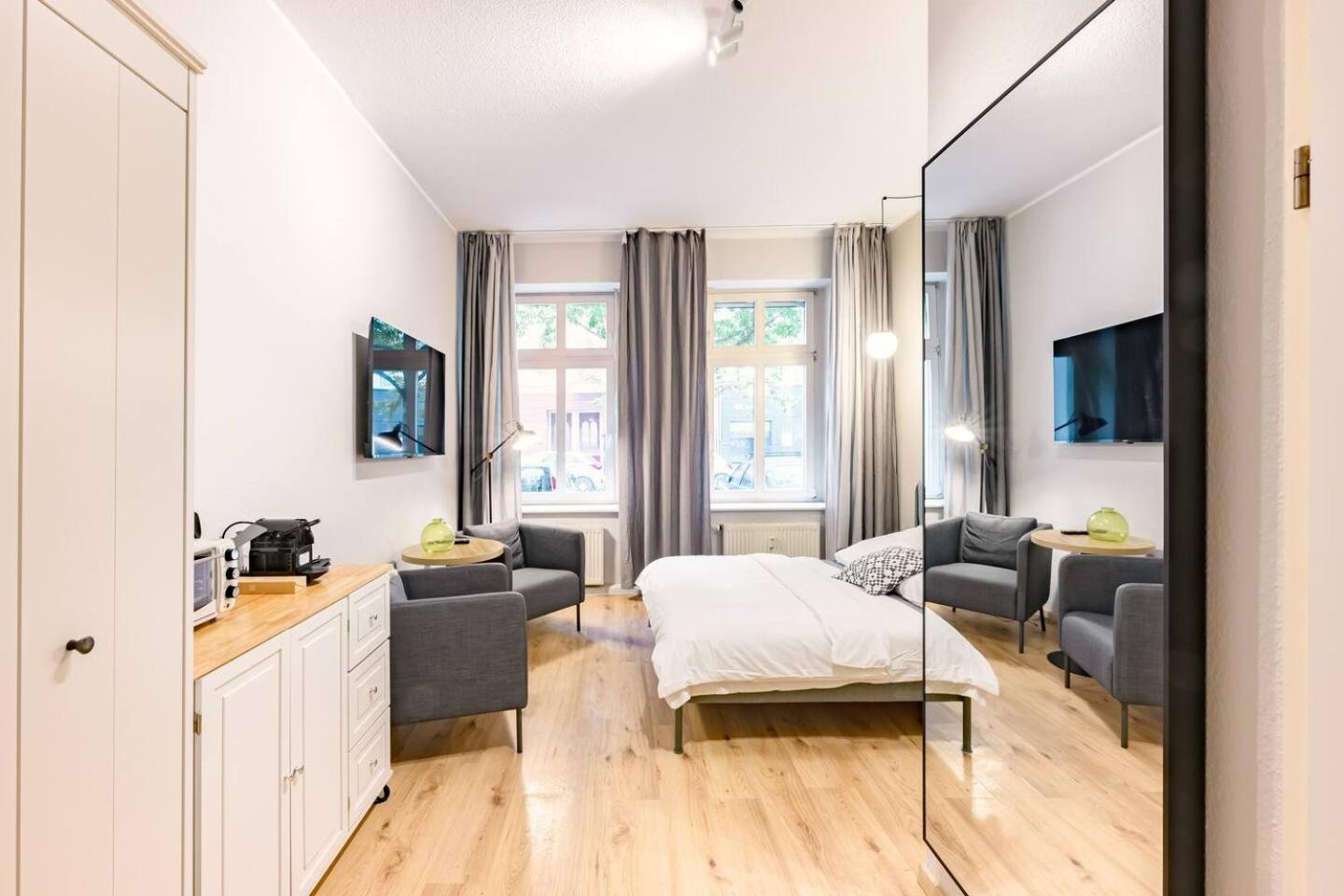 Appartement Ground-floor For 2 People Near Mauer Park Berlijn