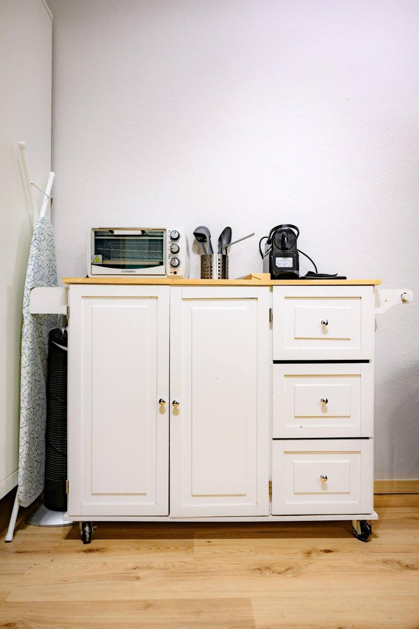 Appartement Ground-floor For 2 People Near Mauer Park Berlijn